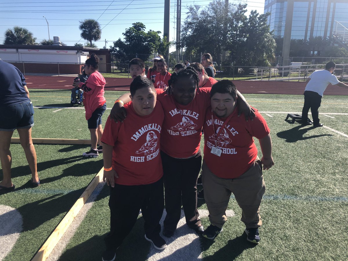 Indians_IHS's tweet image. 2019 Field day #projectunify#ccpsfamily