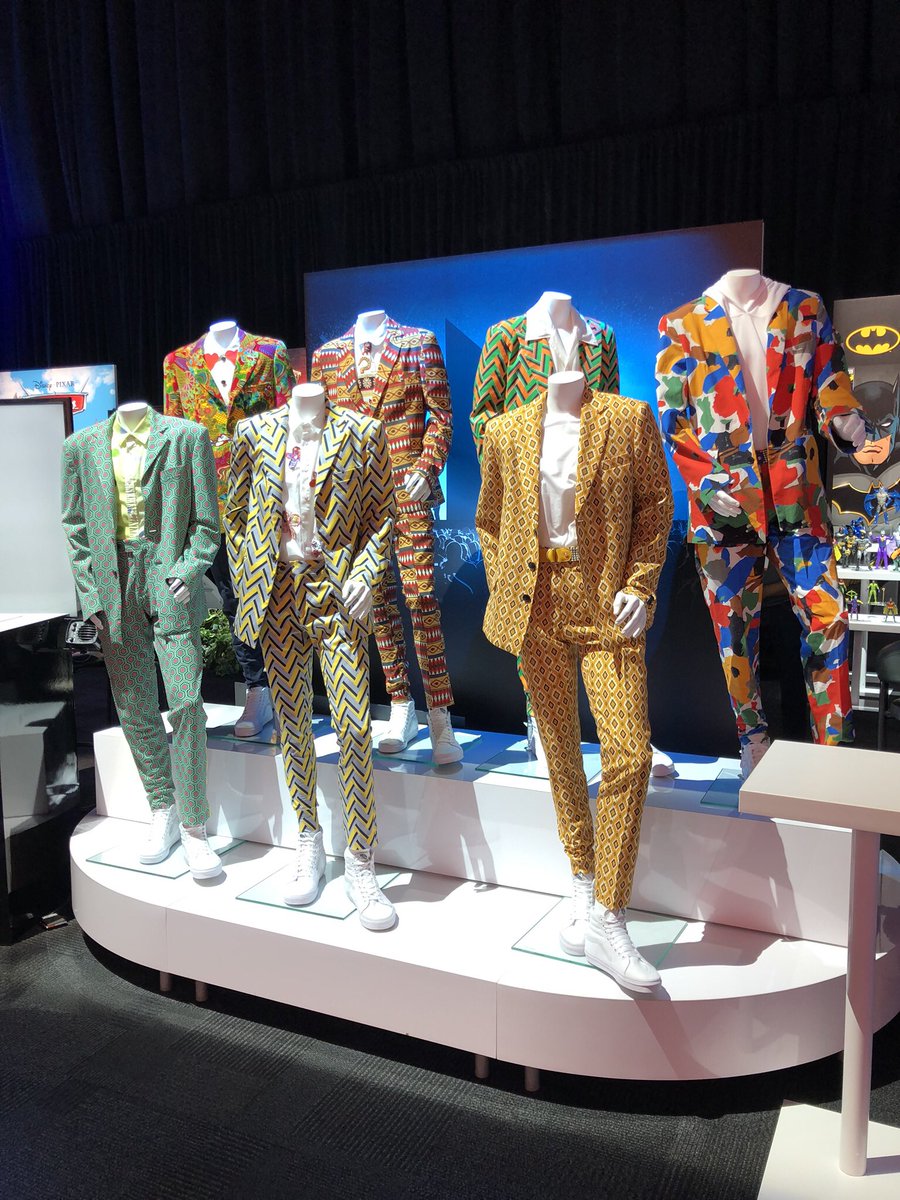 Toy Fair 2019 kicked off. Do you recognize these outfits without the faces? It’s the headless versions of the new BTS dolls coming later this year with their awesome style. Do you know who’s who? @ttpm #bts @bts_bighit #ToyFair #ToyFair2019 #toys
