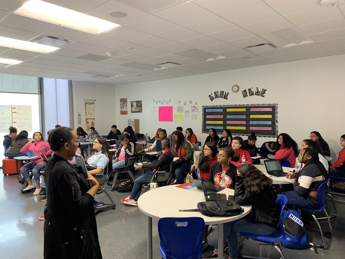 MadisonHighWrap's tweet photo. #Flashingback To day one of Change Happens’, Positive Actions session, here on the Madison campus. https://t.co/6daMravzIl