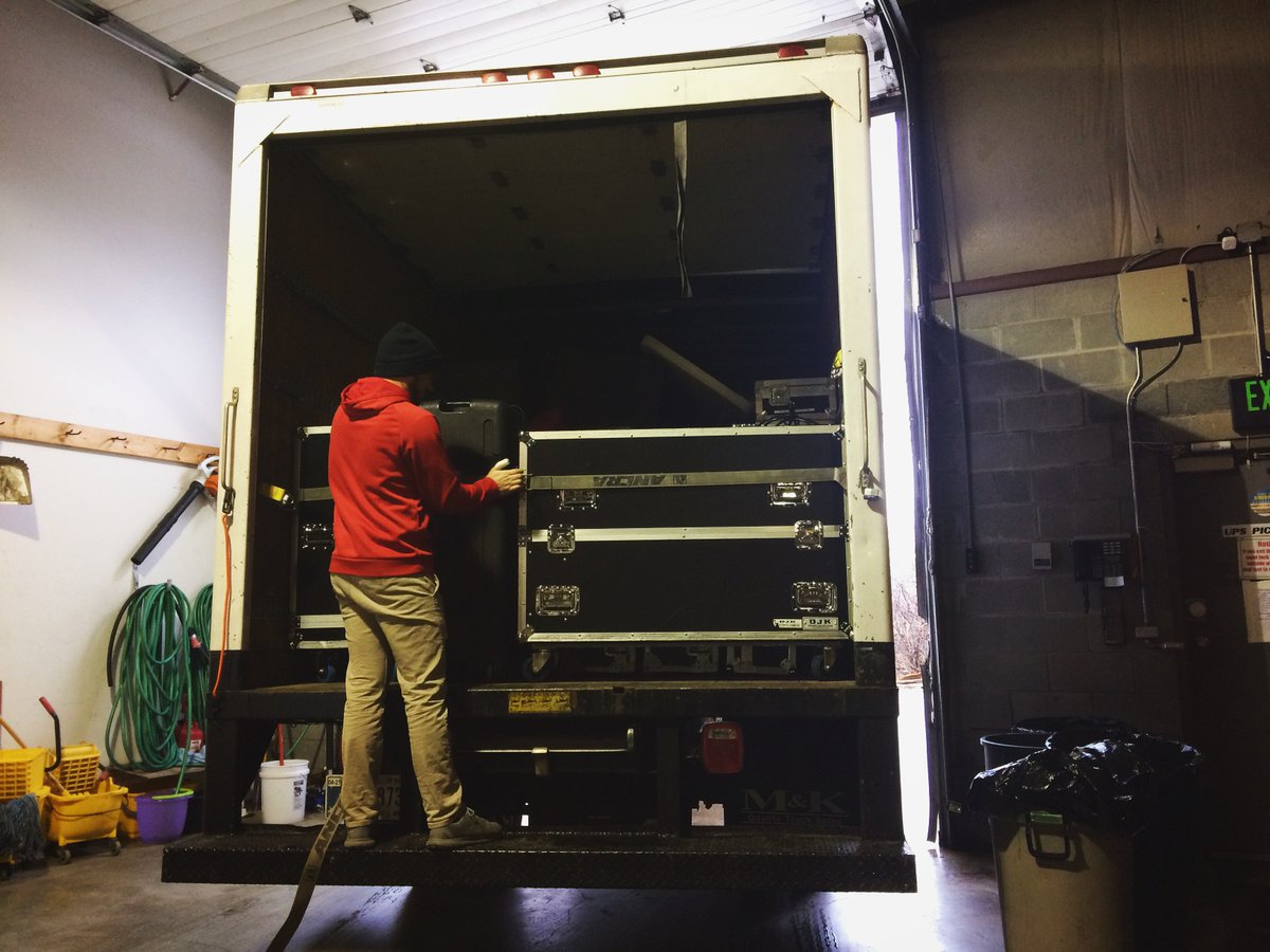 "That isn't going anywhere."
#audiovisual #avtech #tech