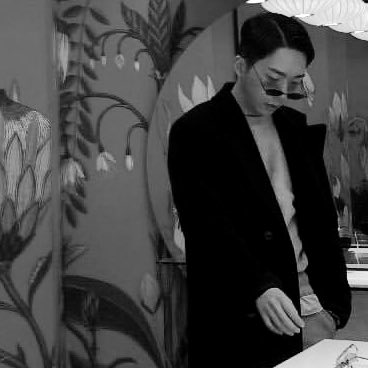 munch_CVya's tweet photo. wow 님들 잘 지내고 계 시 나요?여러분 모두들 새 학기 새 학년 잘 보내시구 항상 아프지 마시구 돈 많 이 버   세요 https://t.co/uMgRIV3IT8