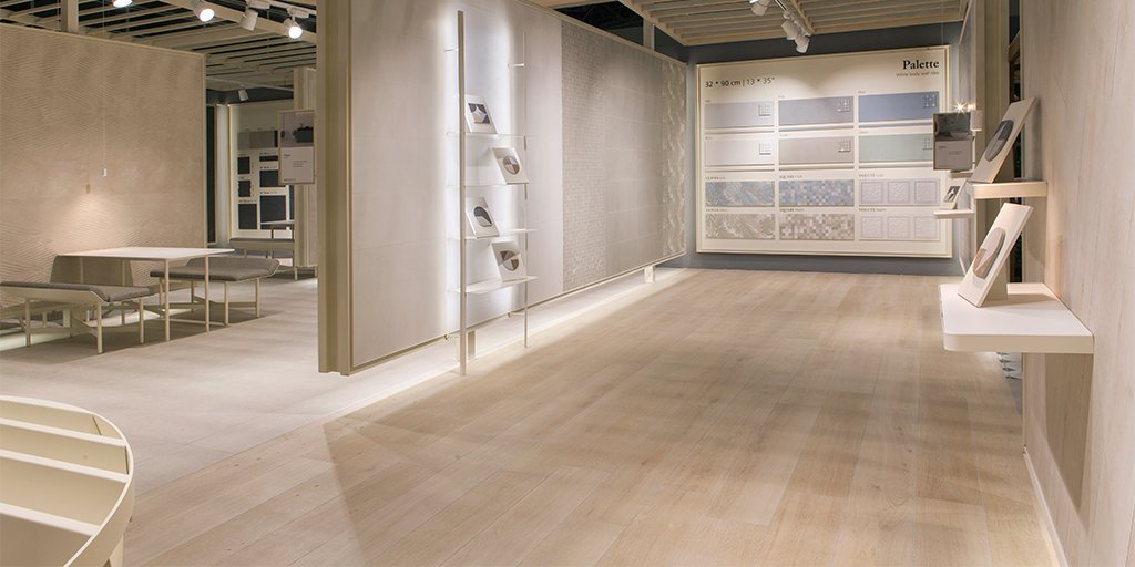 Italgrestiles's tweet photo. One of the collections that demonstrates this inclination is the DS Yard.
#trends #cevisama2019 #tilesdecor #tilesdesign #generalfloortiles #interiorfloortiles #exclusivetiles #italgres #lovetiles #miamiarchitecture #miamidecor #miamitiles #tiles #tilesinmiami #interiordesign https://t.co/YunNwTpVOd