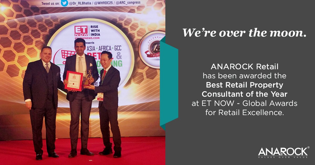 ANAROCKRetail's tweet photo. A proud moment for #TeamANAROCK as ANAROCK Retail’s MD &amp; CEO #AnujKejriwal takes the award for the ‘Best Retail Consultant of the Year Award’ at ET Now - Global Awards for Retail Excellence.

@ETNOWlive #Proud #TeamANAROCK #ANAROCKRetail #NewEraInRealEstate https://t.co/k0e8KZpgvu