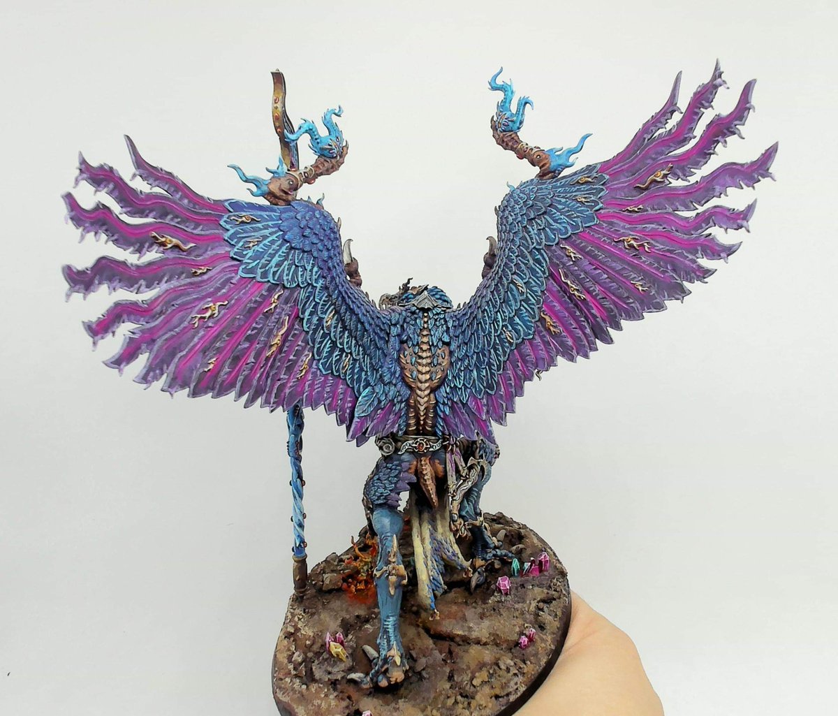 Jimmy_The_Brush's tweet photo. Hope you guys like this guy.

Going live on twitch 

https://t.co/1p2zFWU6qg

#paintingwarhammer #miniatures #miniaturepainting #wargames #tabletop #dnd #tzeentch #lordofchange #ageofsigmar #warhamer40k #daemons  #artwork #art #traditionalart #blue #purple #twitch #model #models https://t.co/i7gMhOYiCr