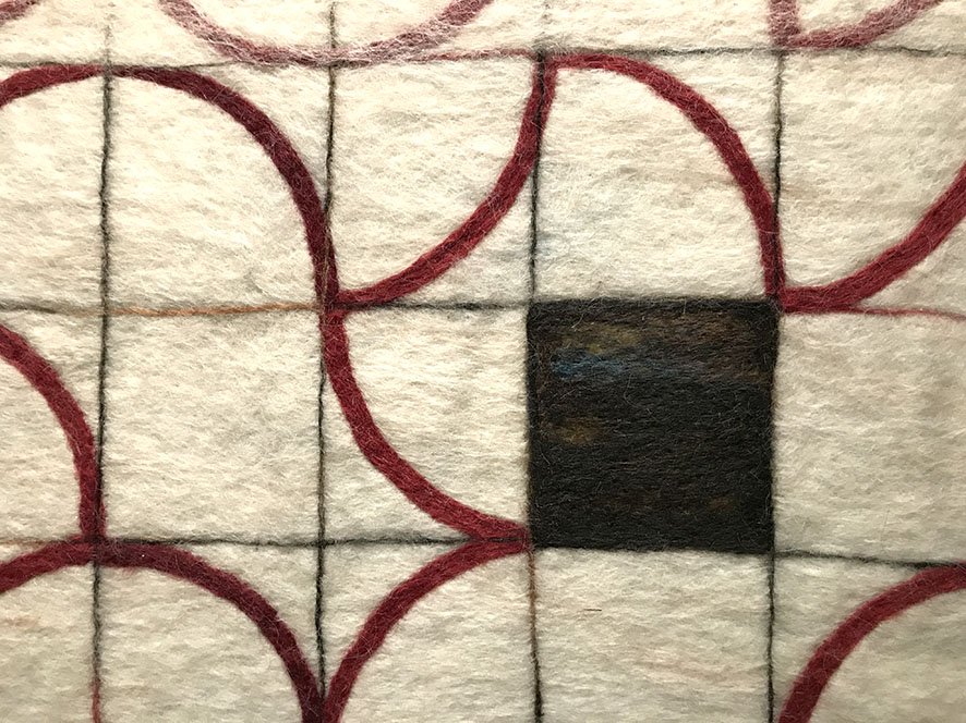 museofranzmayer's tweet photo. El domingo 17 de febrero despedimos la exposición #TapizContemporáneo 😭 ¿te la vas a perder?

Foto: Detalle de “Rojo sobre blanco”, 2012
Afelpado de agujas con fibras de lana natural, sobre fieltro

#MuseoFranzMayer https://t.co/TK7Mt75ptx