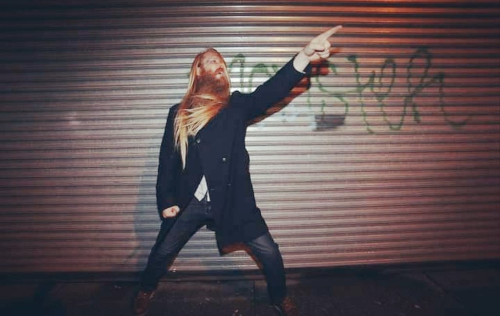 RobbersOnHighSt's tweet photo. SEE YOU TONIGHT NYC! 

Hope you've got your tickets because this is one for the books! playing with @therealistics like it's 2005 at @mercuryloungeny https://t.co/XFS8dTIAY9