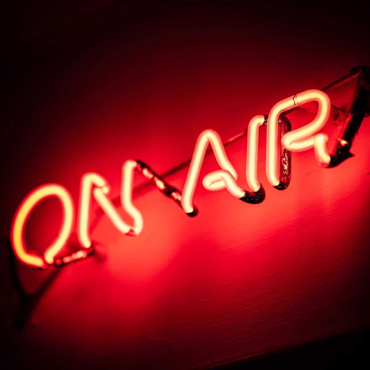 JamesJelliffe's tweet image. Dan and Ylenia on air for 28 hours at the moment #897bay #terrytime