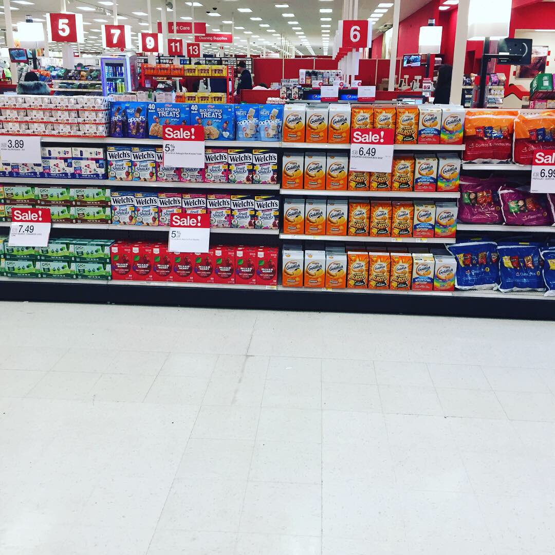 chazwhite7's tweet photo. What flower display? Holiday bounce back! @JessAtTarget @Sarahlyon8Sarah @tgtsamnader https://t.co/X4raAmDidQ