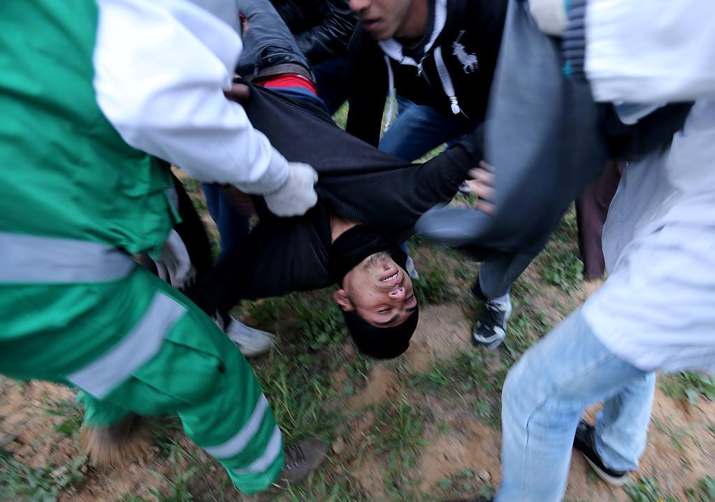 GHQPal's tweet photo. A young man was shot dead by the Israeli occupation forces in the eastern Gaza Strip today https://t.co/Xzf2WvrRG6
