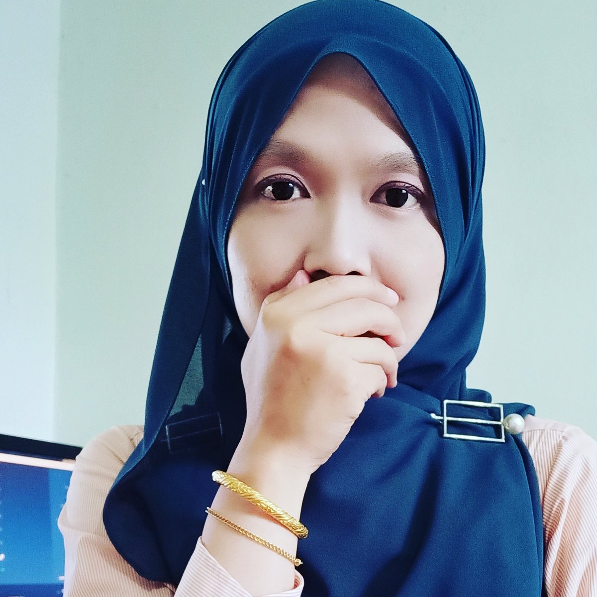 tunku_myra's tweet photo. #NewProfilePic #anotherstyle https://t.co/xFxPiYx77M