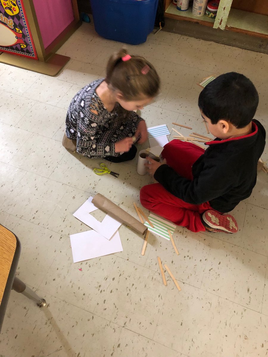 Stefunek's tweet photo. Friday, Funday, STEAM Day ⁦@Stefunek⁩ ⁦@FulmarsFinest⁩ https://t.co/01fv6DUEh6