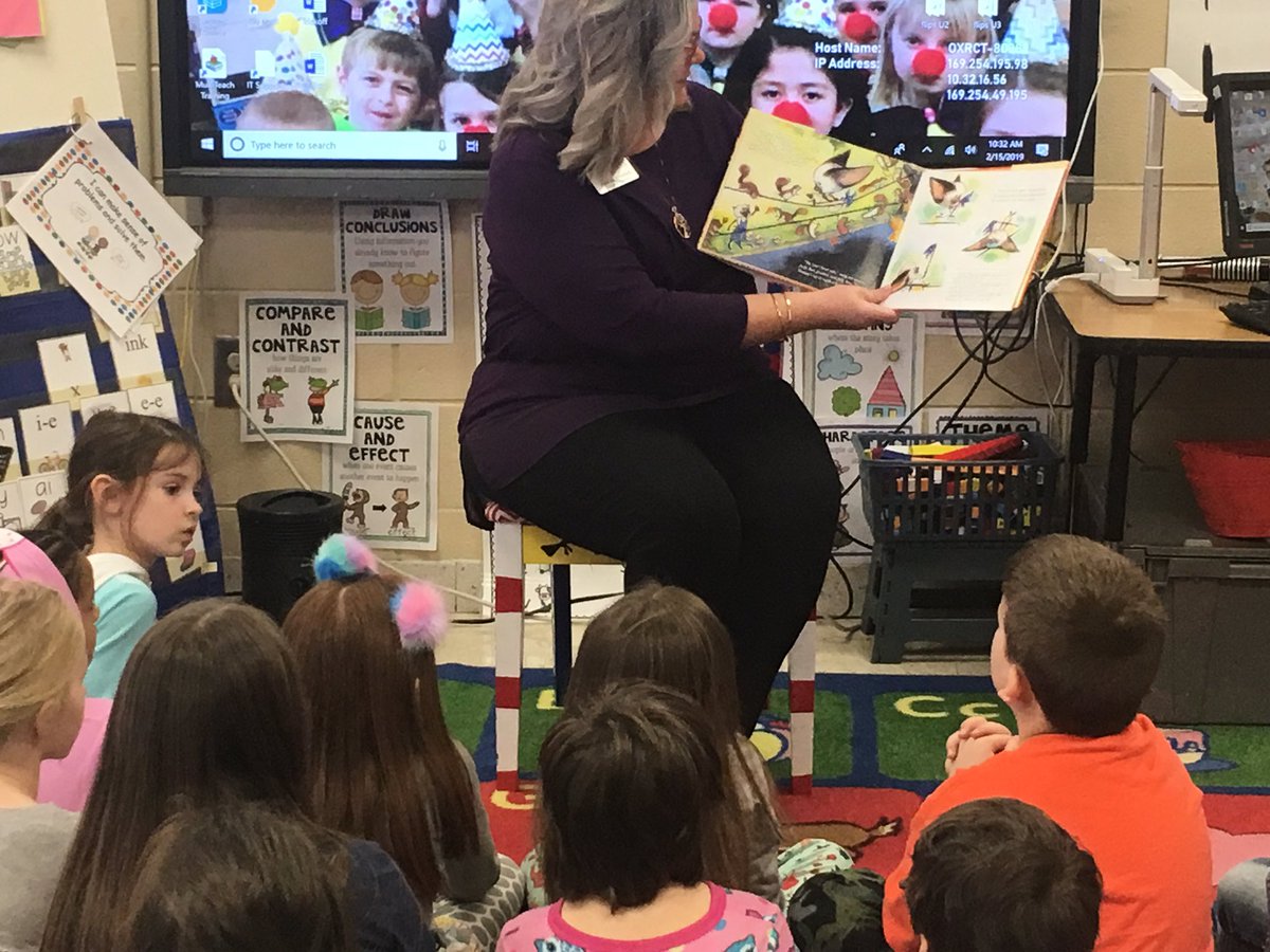 DeannaPowers's tweet photo. So excited to welcome Andrea Bridges from the CARE Center as our guest reader today! The CARE Center does so much for our school. We ❤️ them! #ALLmeansALLMCSS https://t.co/6kDWaFWIsq
