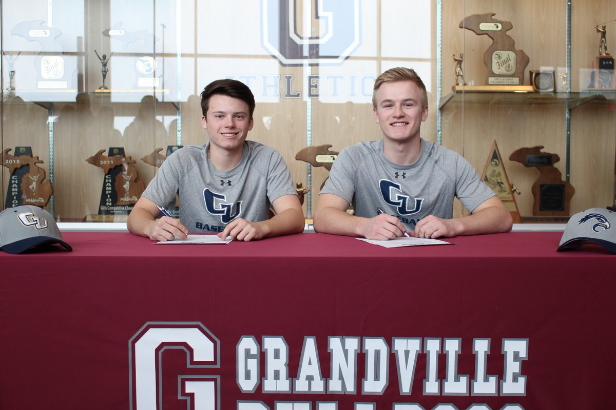 Grandville Bulldogs tweet media