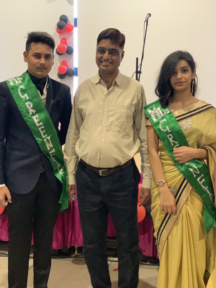 ngfpa's tweet photo. #Bidding adieu to our awesome class 12th of 2018,lots of #wishes and #blessing to you for bright #future You guys made #ngfpa an #awesome place to work with.
All the best for your bright future.
We will miss you ! #farewell #celebrations #indore https://t.co/pFjCHQkPWQ… https://t.co/vDCDSmJtXK