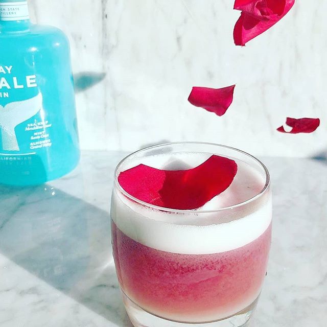 instagram.com/p/Bt6NZWmhqll/ Whoa! ⭐️ From  <a href="/graywhalegin/">Gray Whale Gin</a> - “Just shut up, you had me at hello.” Yes, that’s how we feel about this gorgeous cocktail. We’ll be sipping it as we binge romantic comedies tomorrow. On the Playlist: Jerry Maguire, Notting Hill, The Big Sick, When Harry M…