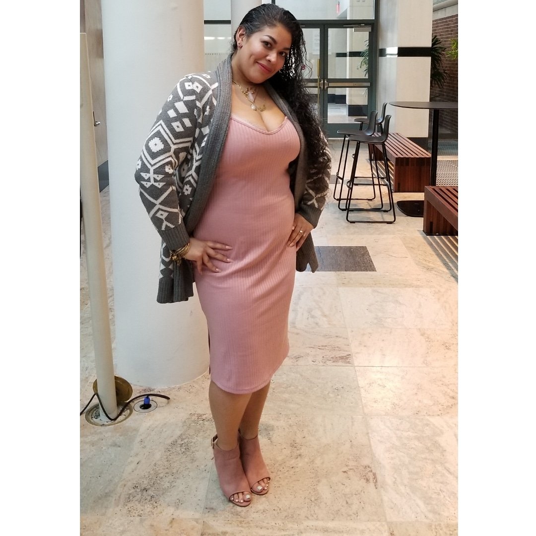 PinkStarzzz's tweet photo. Rocking pink on the day of love... I hope everyone's Valentine's day was magical....
.
.
.
#pink #love #loveisintheair #happiness #virgie523 #valentinesday #beauty #ilost45lbs #rainbowshops #kisses #virgiemorales #makeup #jeffreestarcosmetics #rosematter https://t.co/2OR5YvojBS