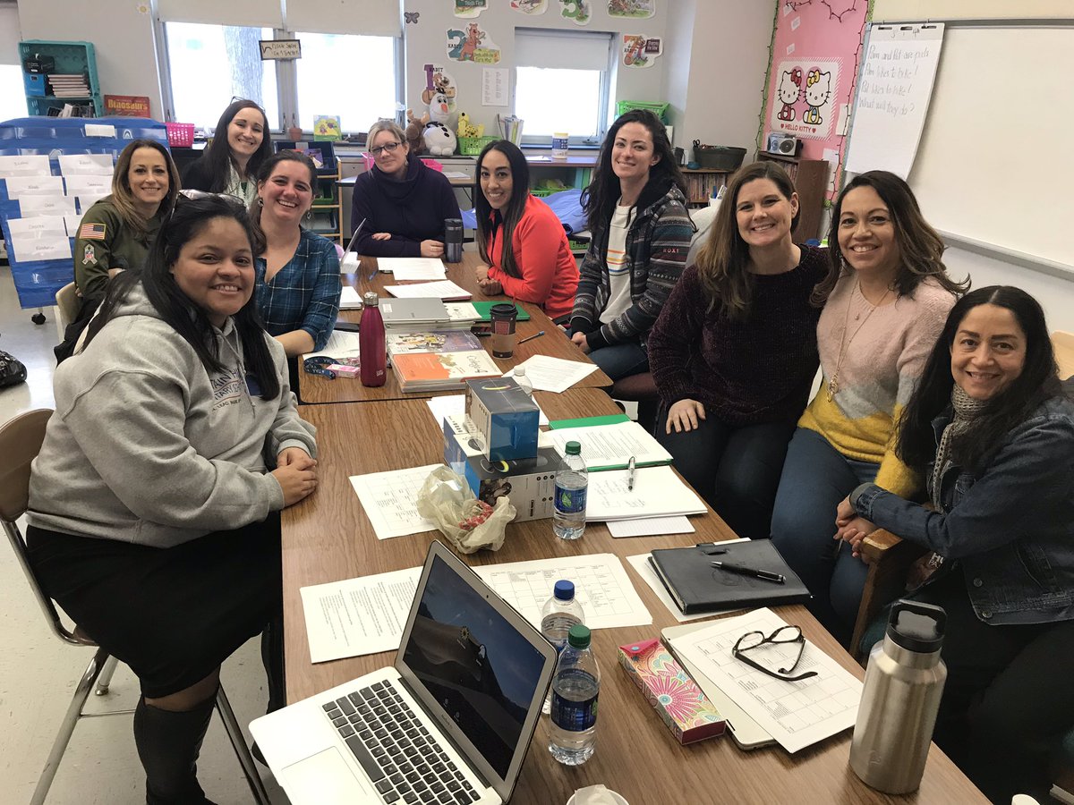 basdjacksilva's tweet photo. Un Gran Equipo...Thank you to the @BethlehemAreaSD Elementary Spanish Team for developing an excellent program. What a great first year!  #BASDproud https://t.co/gVPmwdAFxc