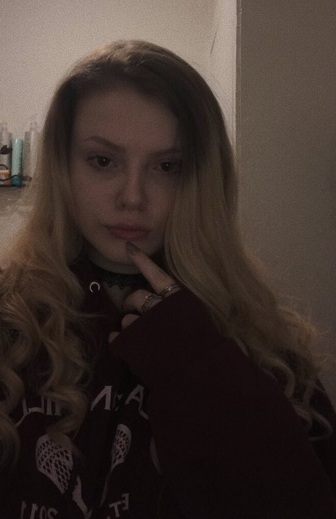 haileyvmarie's tweet photo. this one song has been stuck in my head https://t.co/QiowPRY0QY