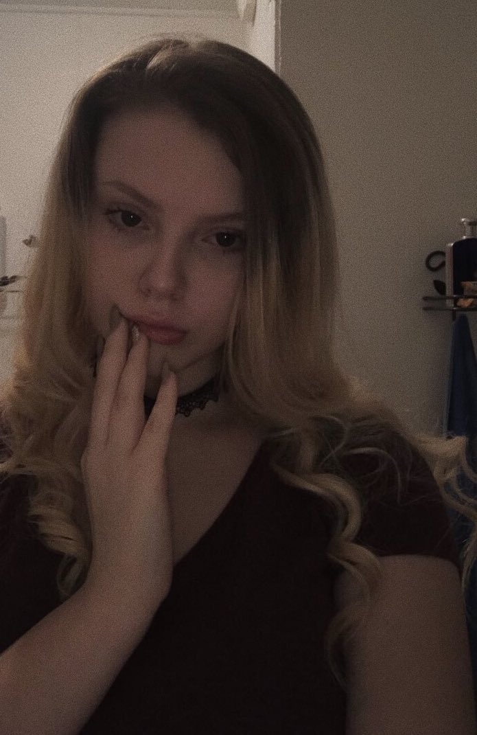 haileyvmarie's tweet photo. this one song has been stuck in my head https://t.co/QiowPRY0QY
