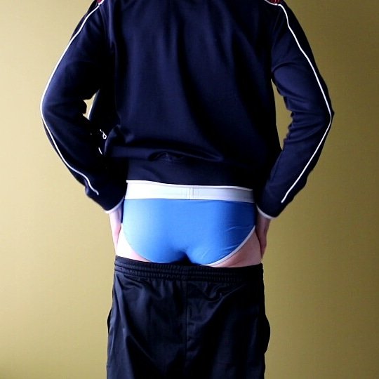 ledger_phoenix's tweet photo. Showing undies video. #sagger #saggerboy #saggerguy #gaysagger #sagginbutt #dieselbriefs #dieselunderwear #underweargay #underwear #undies #underwearguy #phoenixledger #gayboy #gay https://t.co/OGa56YXJXy