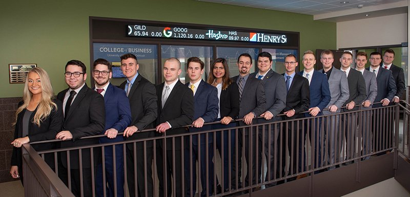 UWOshkoshCOB's tweet photo. Sixteen @UWOshkoshCOB students in the SMEF program are currently managing over $820,500. Program's annualized total returns of 14.6% outperformed the S&amp;P 500 index return of 14.0%, for the three year period ending January 31, 2019.  #TitansAre #FinanaceAllstars #SMEF #investment https://t.co/Fml9Ms9boa