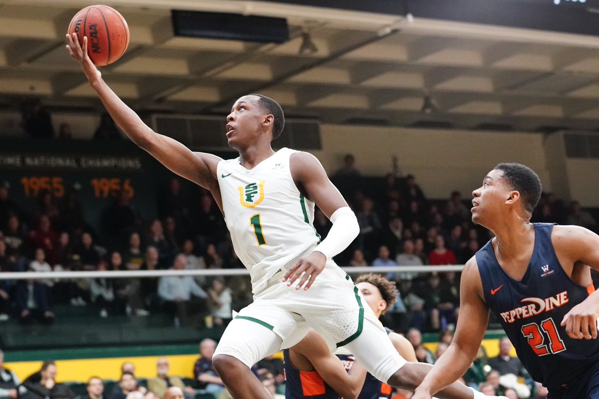 USFDonsMBB's tweet image. 19-6, 7-4 in the WCC. 

The #Dons go back to work tomorrow night in Portland.