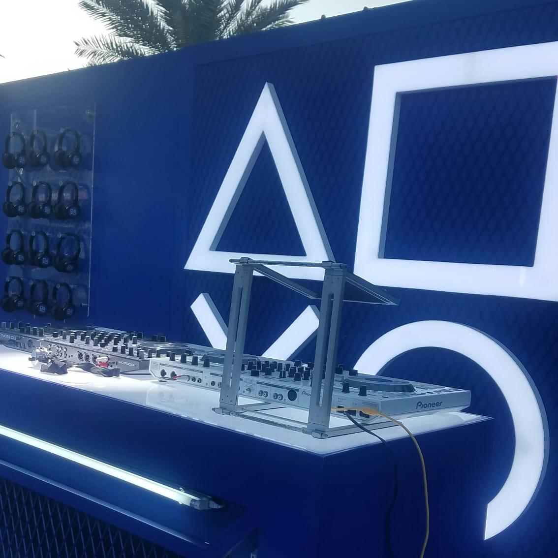 PlayStation_ME's tweet image. Join the fun at #RedFestDXB! Follow us on Instagram for live updates:
instagram.com/PlayStation_ME 
#PSatRedFest
