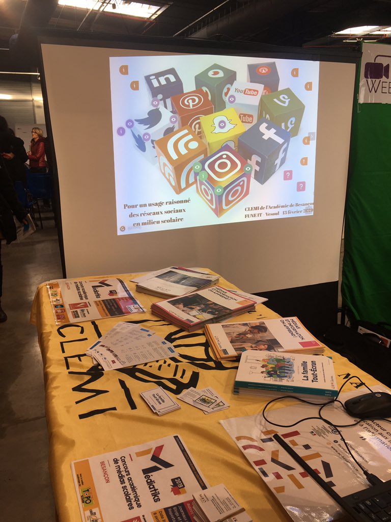 ClemiBesancon's tweet photo. Merci à @Canope_70 de leur accueil lors du #FuneIt à Vesoul @acbesancon https://t.co/g2iRxZia0s