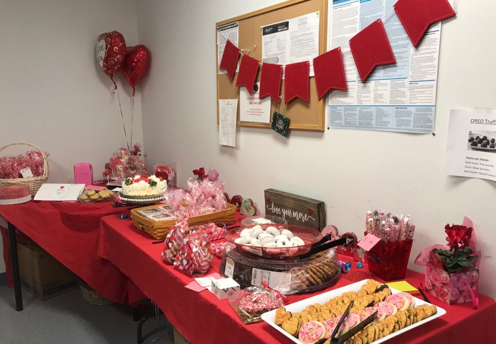 TheHaloGroup's tweet photo. As a result of our successful Charity Bake Sale supporting the @American_heart, Didit is proud to donate over $500 to the cause. We appreciate the generosity of all participants! #marketing #b2b #b2c #socialmedia #seo #ppc #creative #design https://t.co/DGcxvomC1P