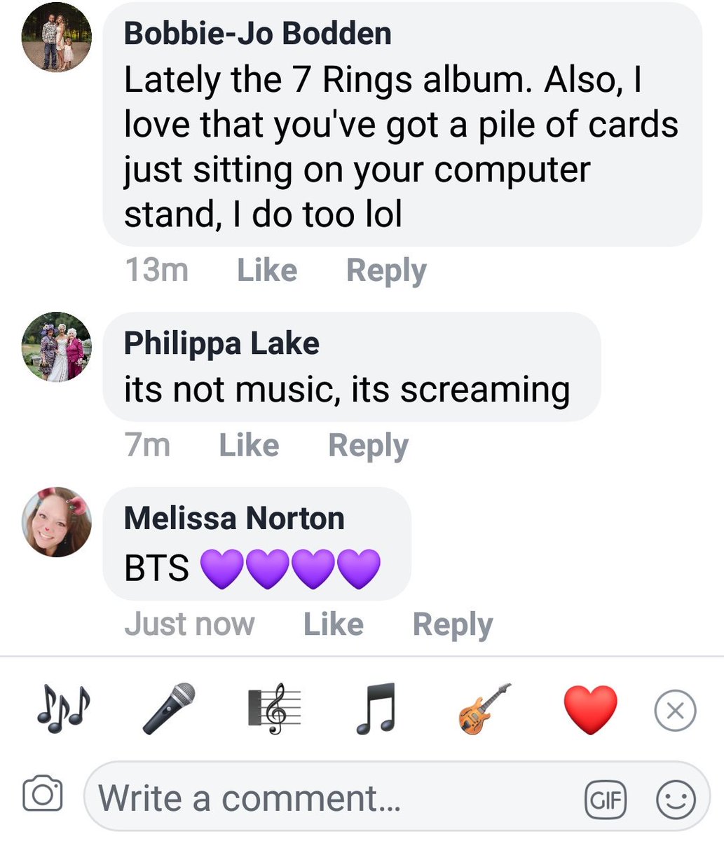 MelissaN910's tweet image. I&apos;m at it again...spreading the @BTS_twt word in all my Photography groups. 😉
Attack of #BTSARMYMOM once again!