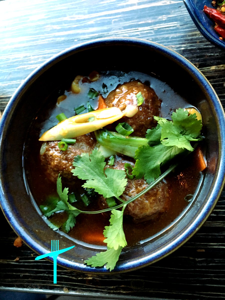 TipTopEats's tweet photo. @wuchowaustin brings authentic, farm-fresh, modern #Chinese #Food to the heart of downtown #Austin, Tx. Some of @TipTopEats favs are Lion's Head #meatballs , #Spicy Sichuan Deep-Fried #chicken and Chengdu Chili Chicken. Shout-out to the #master #Chef Ji Peng Chen.#FridayFeeling https://t.co/WnsPftmkgF