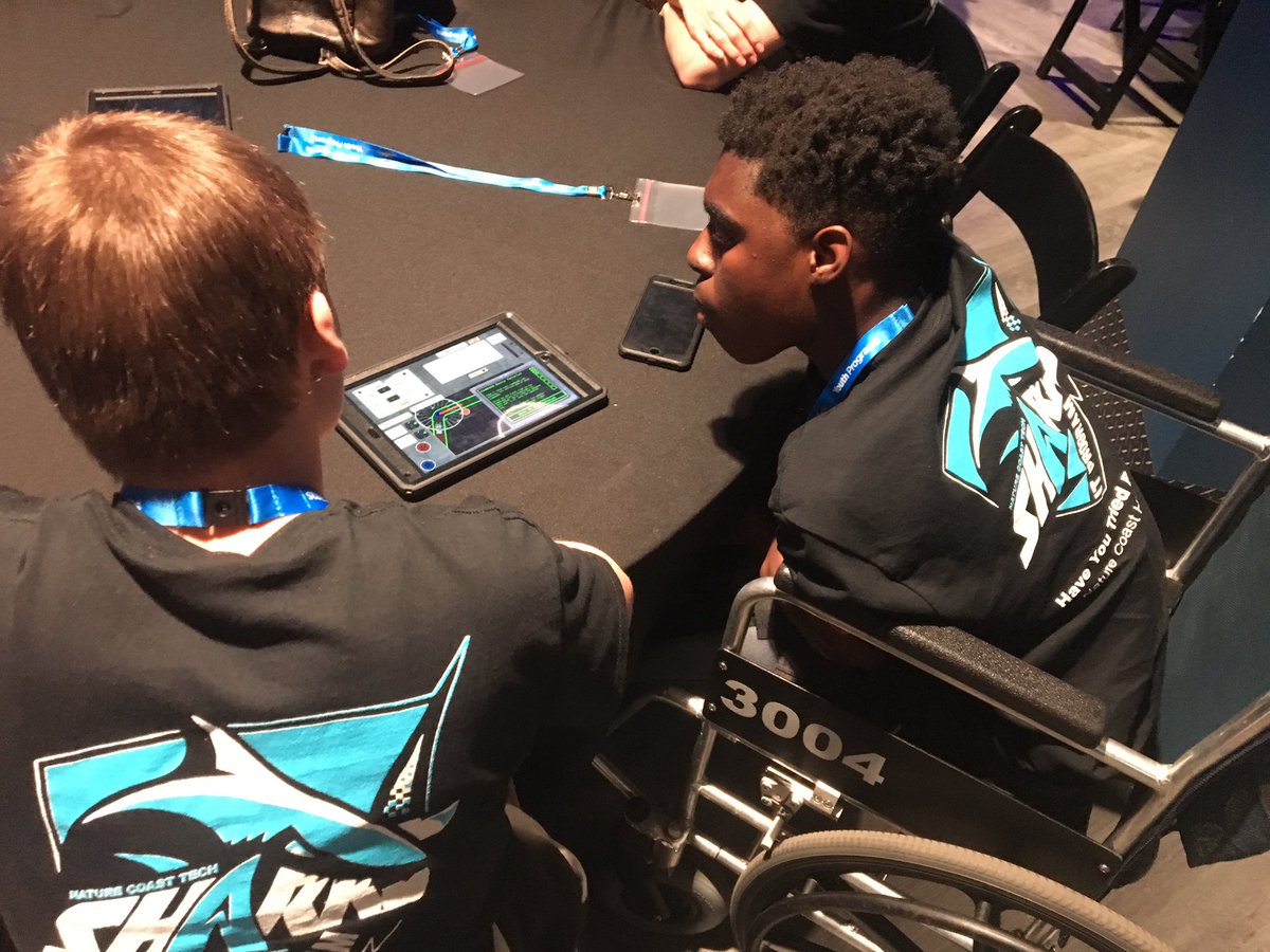 realJearl's tweet image. @HernandoSchools @hcsdsuper Who says Math isn’t fun?? So glad our school board and Principal @NCT_Admin allowed us to go on this trip! #geometry #cartesiancoordinates @UniversalORL