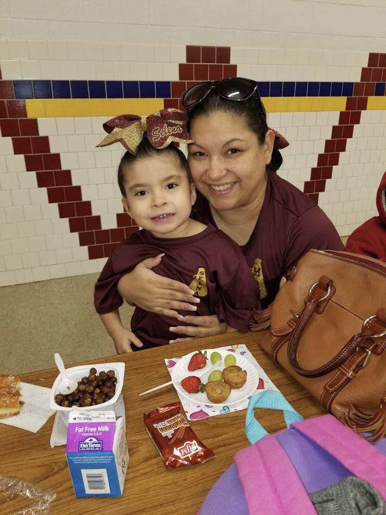 ZayasNini's tweet photo. 💕Thank you parents for joining our first annual Sweets with Sweethearts hosted by PTO 💕@PTOWILSON112 @warriors112 @DBzibziak4 https://t.co/4UHTQmHPhT