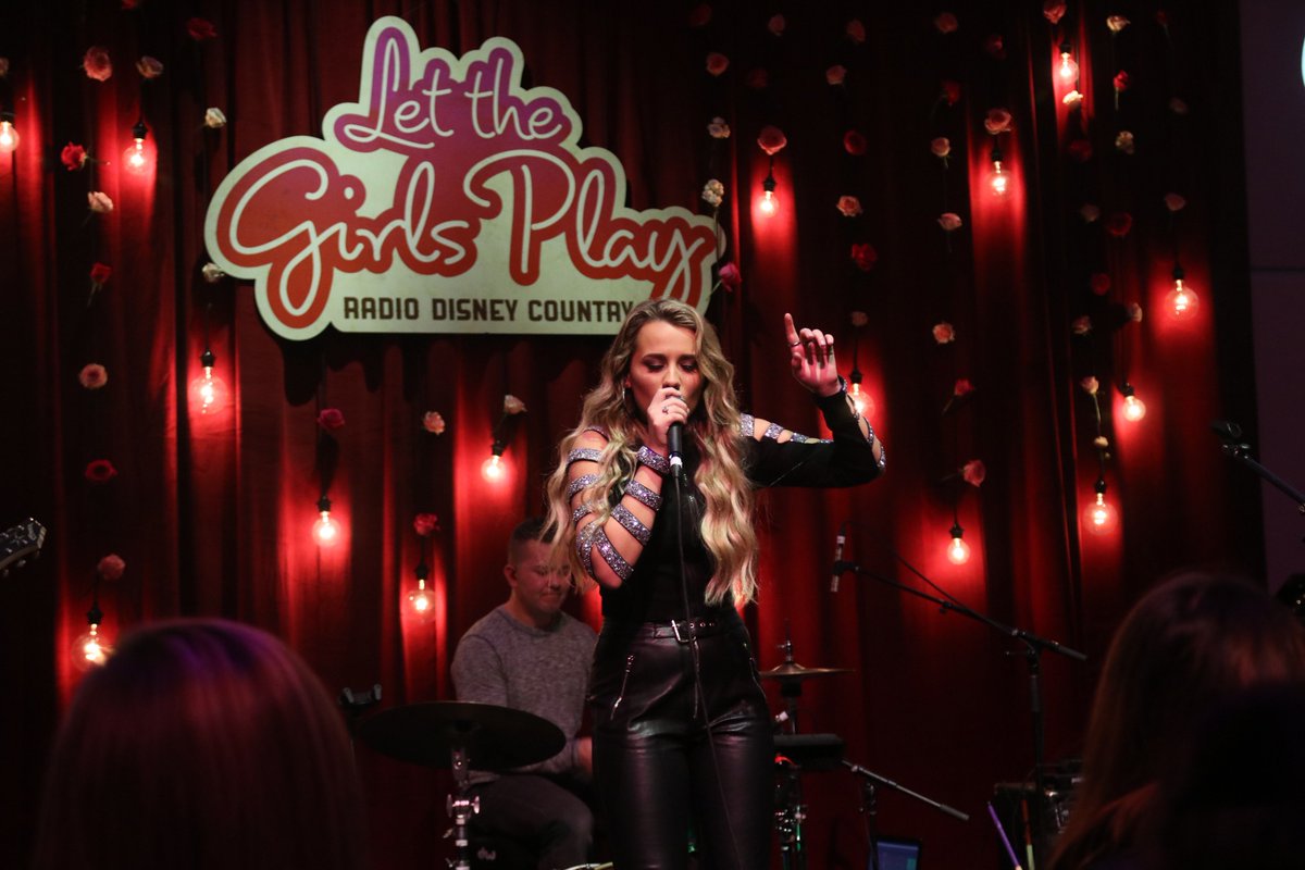 RDCountry's tweet photo. .@GabbyBarrett_ is a STAR! We are so lucky to have her on our stage out here at CRS. #LetTheGirlsPlay https://t.co/3Zz1NRXTkV