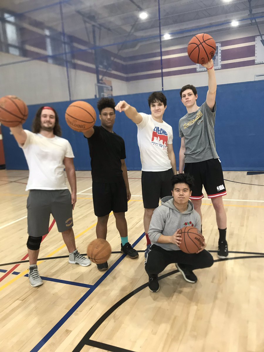 PastryShopNIMBA's tweet photo. Pastry Shop takes on the Average White Guys at 11 tomorrow in what is sure to be an easy dub.

#TheShopIsOpen https://t.co/JjlA93ZapQ
