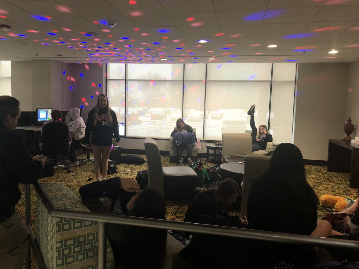 phsouthswimdive's tweet photo. When you get stuck in St. Louis bc of snow you have a party in the breakfast room waiting for rooms https://t.co/aObxWLx3J6