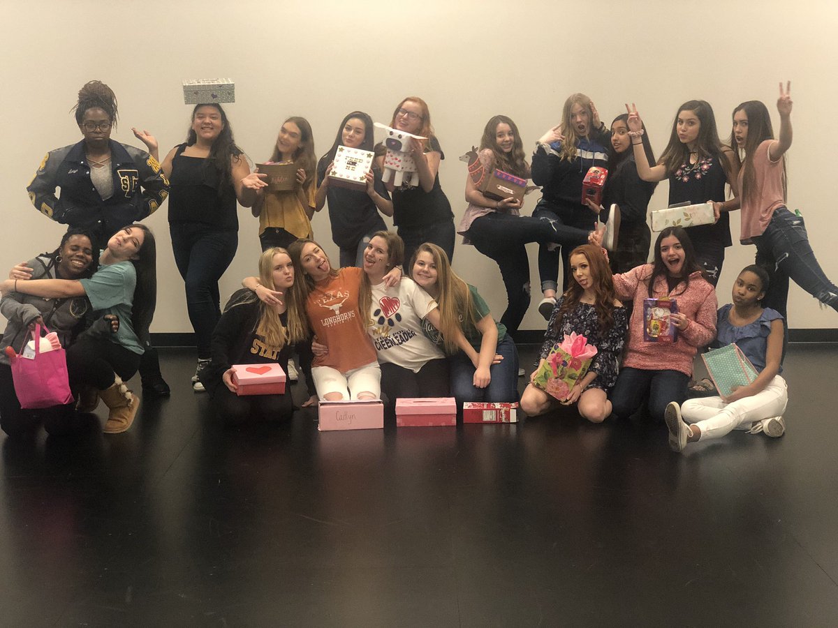 stonypointcheer's tweet photo. Galentine’s day!!🥰 https://t.co/erORGy1EOB