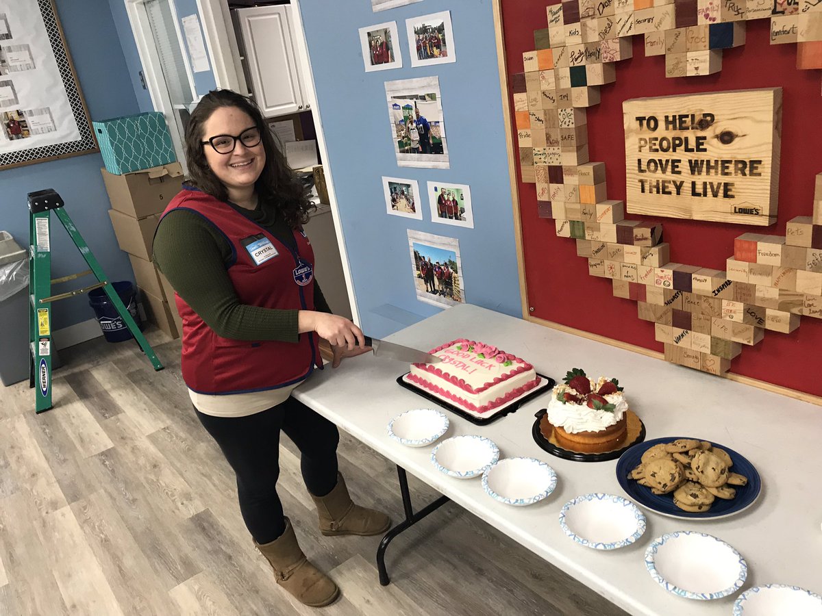 forrest1917's tweet photo. Good luck crystal on your new adventure thank you for your HR partnership #teamwork  @Legler1363 @l_abbatecola @CrystalR3159 @AliceLC17 https://t.co/3ditqQxmeE