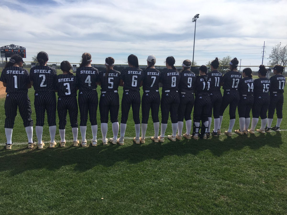 Steele Softball tweet media