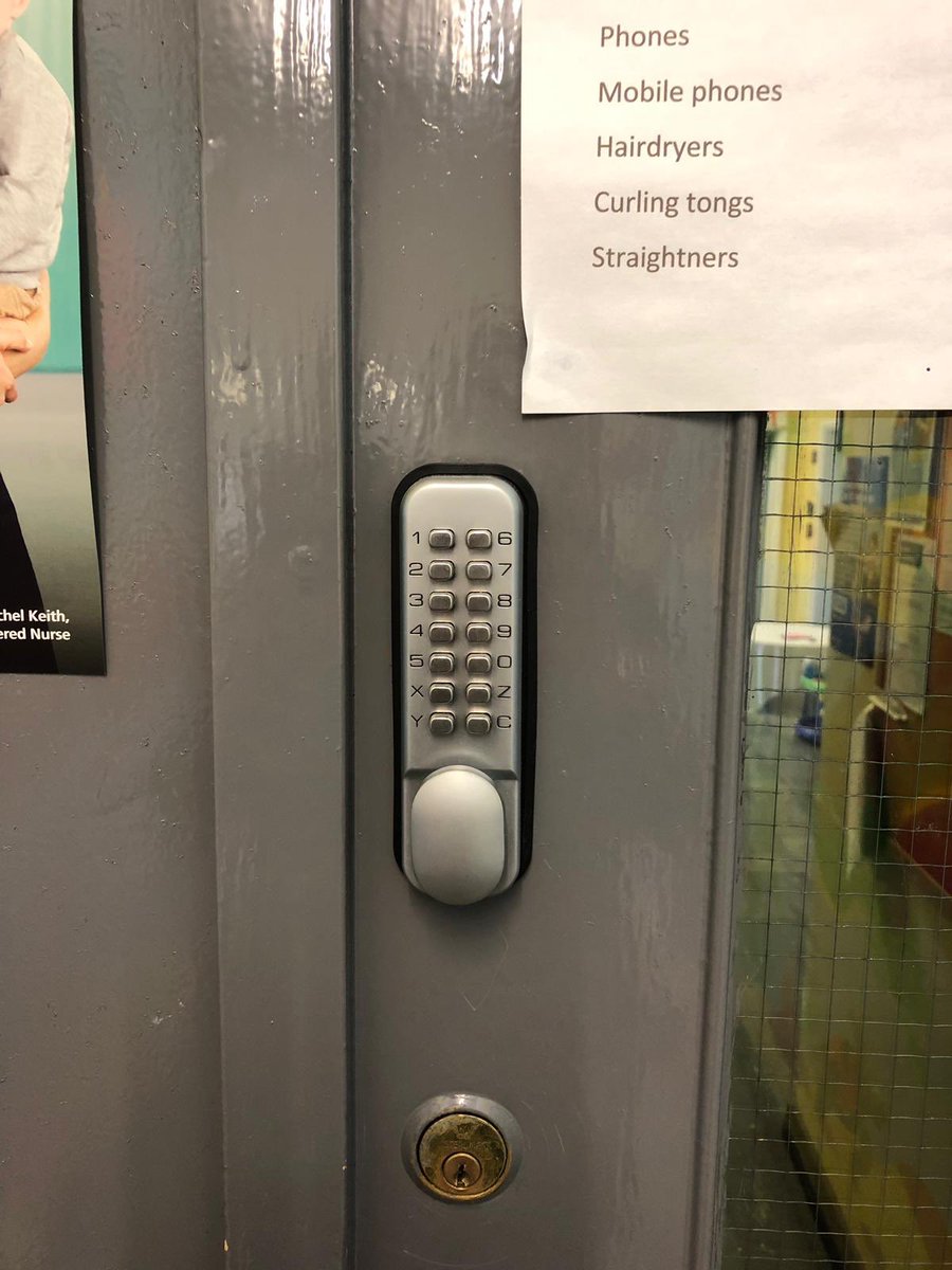 lockforceliv's tweet photo. Digital lock supplied and fitted for a business in Vauxhall, Liverpool. Protect your business premises with a code that can be changed as and when you choose #lockforce #locksmith #liverpool https://t.co/F4Gaabsjuo https://t.co/vT63AknIb3