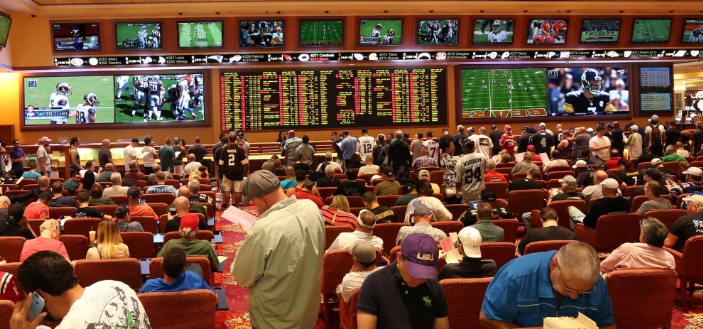 racingideas's tweet photo. The spread of legal sports betting in America is a monumental threat to racing...if racing fails to embrace a new way forward. Check out our latest white paper, released last week: https://t.co/Ba31kdnr4y https://t.co/q3zUek4TQ9