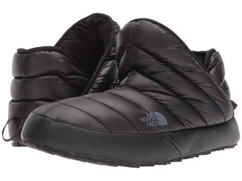 TheBrightReport's tweet photo. Just when I thought my movie theater routine couldn’t get any better. @thenorthface #ftw https://t.co/hE1cuDfoVP