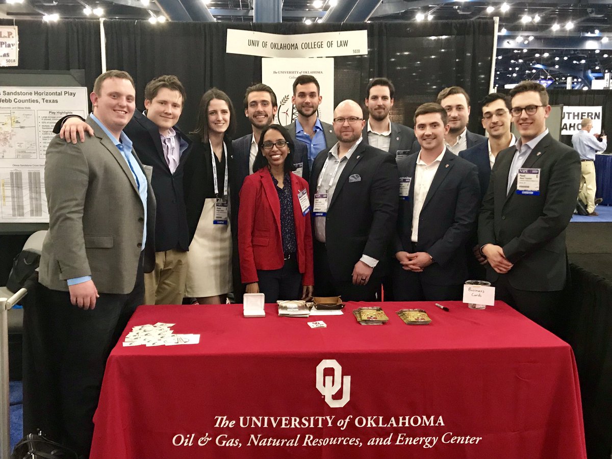 OU_ONE_S's tweet photo. #ONES had an amazing time at @NAPE_Expo this week, see you next year Houston.
And special thanks to @KentonBrice with @OULawTech for helping make the VR drone experience possible!
@OU_OGEL @UofOklahomaLaw @UofOklahoma https://t.co/8rYAlrSfkR