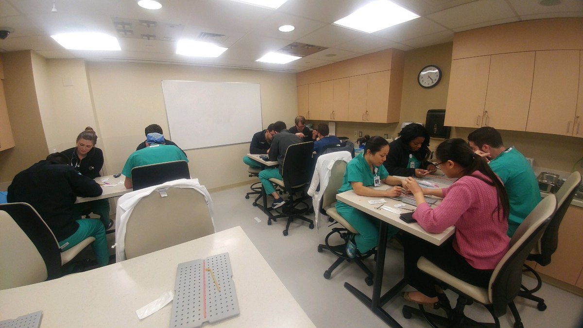 DanburySurgery's tweet photo. Our residents working on some vascular anastomoses practice for our upcoming vascular surgery @SCOREsurg modules! Putting the Castro in viejo! https://t.co/bPqalwPwpW