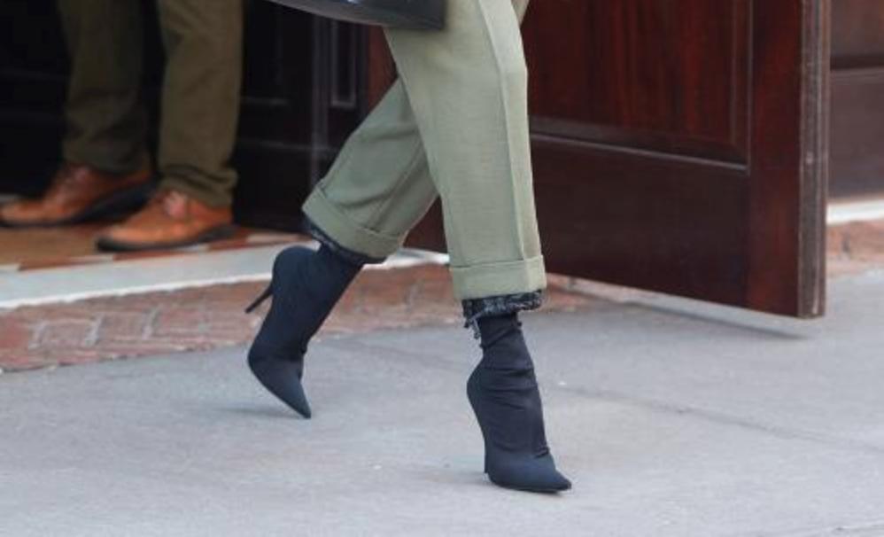 7 celebrities confirman el regreso de las ankle boots ♥️.

taconeras.cl/moda/2019/02/1…
