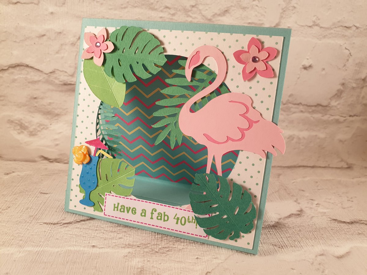 papersquiggles's tweet photo. 40th birthday card - I loved making this one! 😁
Leaves and flamingo cutting files are from @HelensCraft
A tutorial will follow shortly!
#birthdaycard #40th #flamingo #tropical #tropicalleaves #tentcard #tentfold #cocktail #papercrafts #papersquiggles #handmade #cardmaking https://t.co/Jz3EVc4PPQ