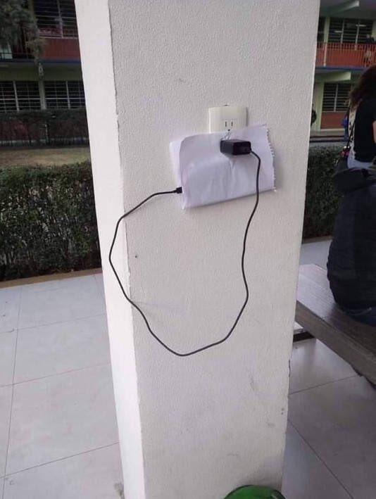 DzeLQ81WwAE7dF-.jpg:large