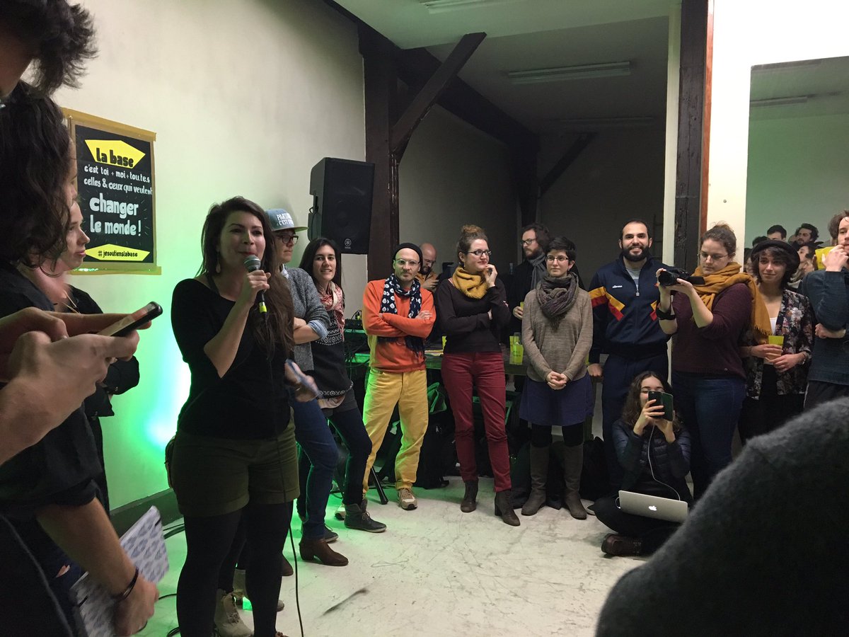 leandra_media's tweet photo. « Bienvenue à La Base ! » ✊🌱🌍🔥@labase_climat @alternatiba75 @ANV_Paris @lesamisdelaterr @PartagerCSympa #labase #labaseclimat #mobilisationclimat #ClimateJusticeNow #ClimateAction https://t.co/zrQHXIr9Gx