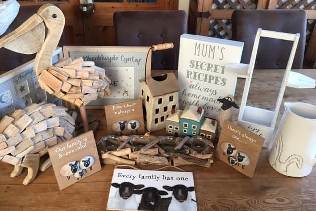 Shabby_Chicks's tweet image. A few of the new items of stock with us in the market tomorrow.