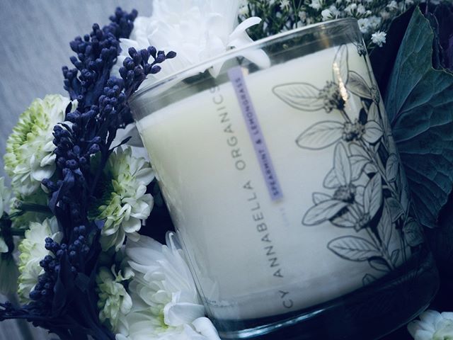 Healthy candles in their finest form 🍃 bit.ly/2TR02eq